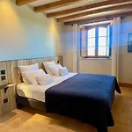 Domaine De Cazal - D'hôtes Avec Piscine Au Cœur De 26 Hectares De Nature Préservée Couette-café 3*