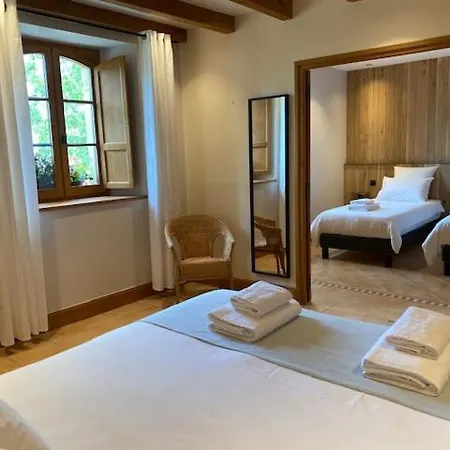 Domaine De Cazal - D'hotes Avec Piscine Au Coeur De 26 Hectares De Nature Preservee