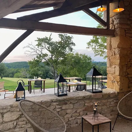 Domaine De Cazal - D'hotes Avec Piscine Au Coeur De 26 Hectares De Nature Preservee Bed & Breakfast *