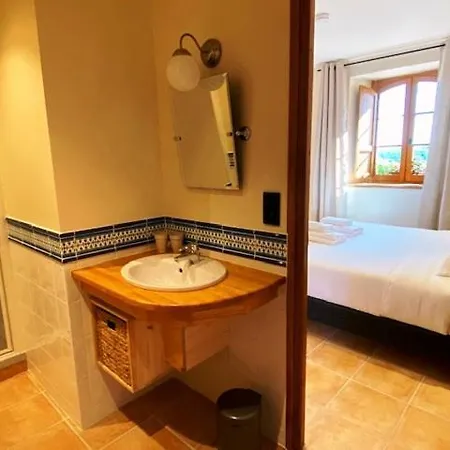 Domaine De Cazal - D'hotes De Charme Dans Un Domaine Prive Avec Piscine, Au Coeur De 26 Hectares De Nature Preservee Bed & Breakfast 3*