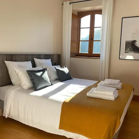 Domaine de Cazal - Chambres d'Hôtes de Charme dans un Domaine Privé avec Piscine, au cœur de 26 hectares de nature préservée