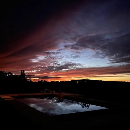 Domaine De Cazal - D'hotes De Charme Avec Piscine Au Coeur De 26 Hectares De Nature Preservee