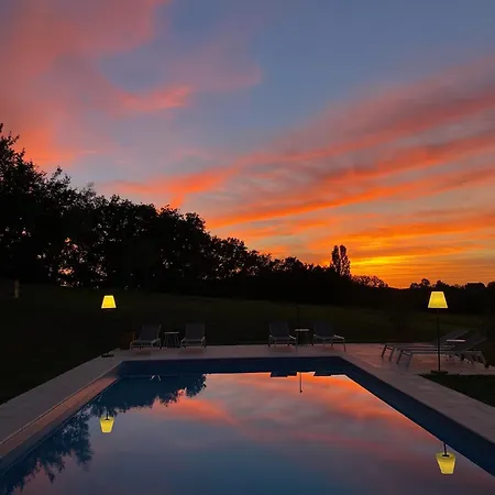 Domaine de Cazal - Chambres d'Hôtes de Charme dans un Domaine Privé avec Piscine, au cœur de 26 hectares de nature préservée 3*